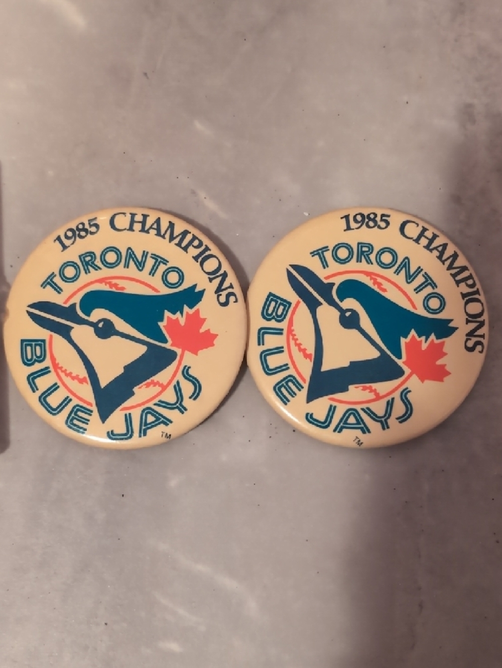 5/$15 Toronto Blue Jays 1985 Champions Large Vintage Pinback Buttons